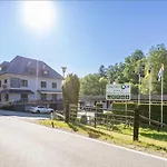 Val De L'our 호텔