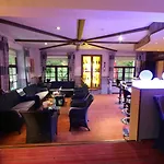 Szálloda Val De L'our 4*