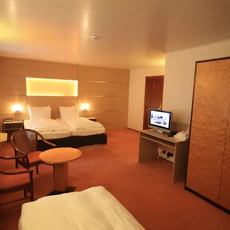 Val De L'our 호텔 4*