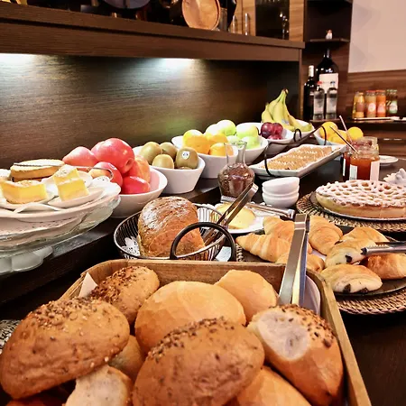 호텔 Val De L'our 부르그로랜드