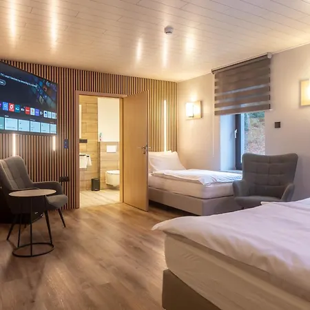 Szálloda Val De L'our 4*