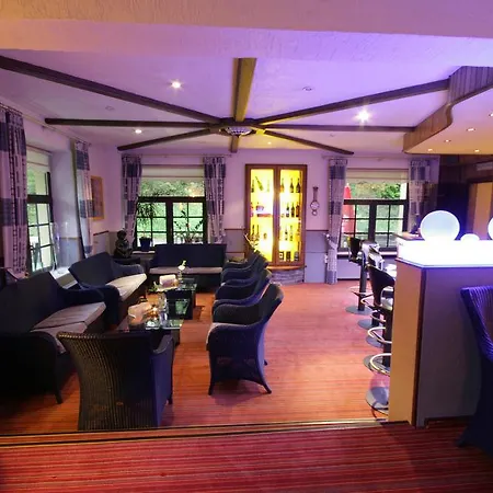 Hotel Val De L'our