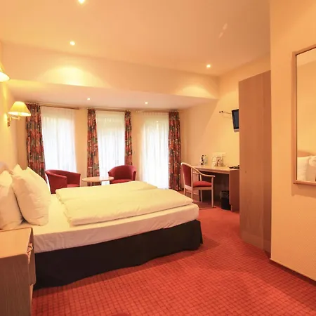 Hotel Val De L'our 4*